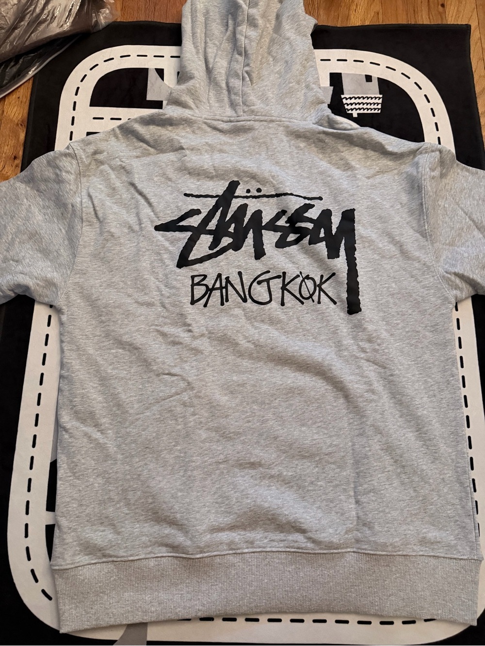 Stussy Bangkok Men Grey Hoodie Size L